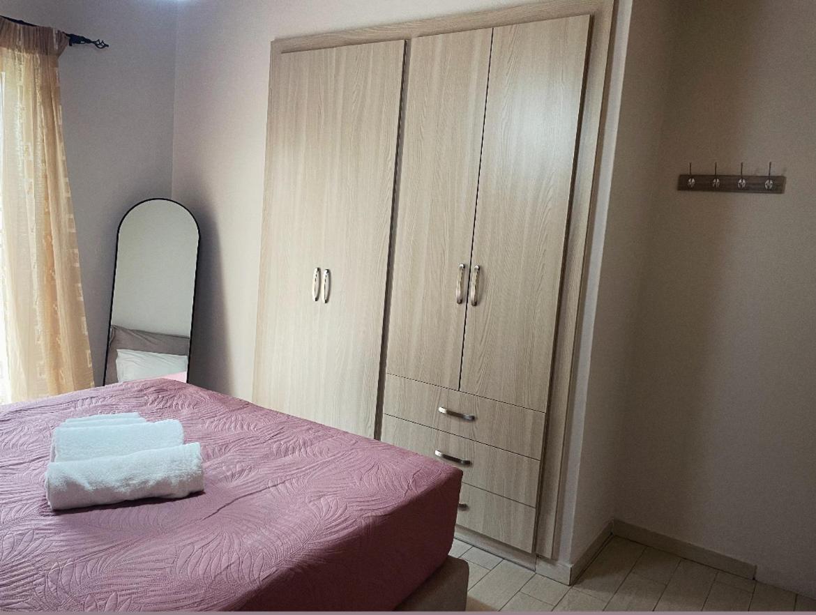 Spiti Magdalini Apartment อายีโอส เยออร์ยิโอส ปากอน ภายนอก รูปภาพ